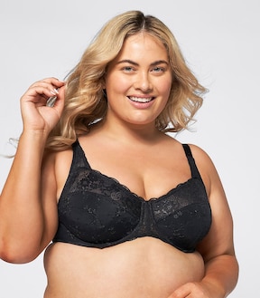 Fuller Figure Embroidered Lace Underwire Bra
