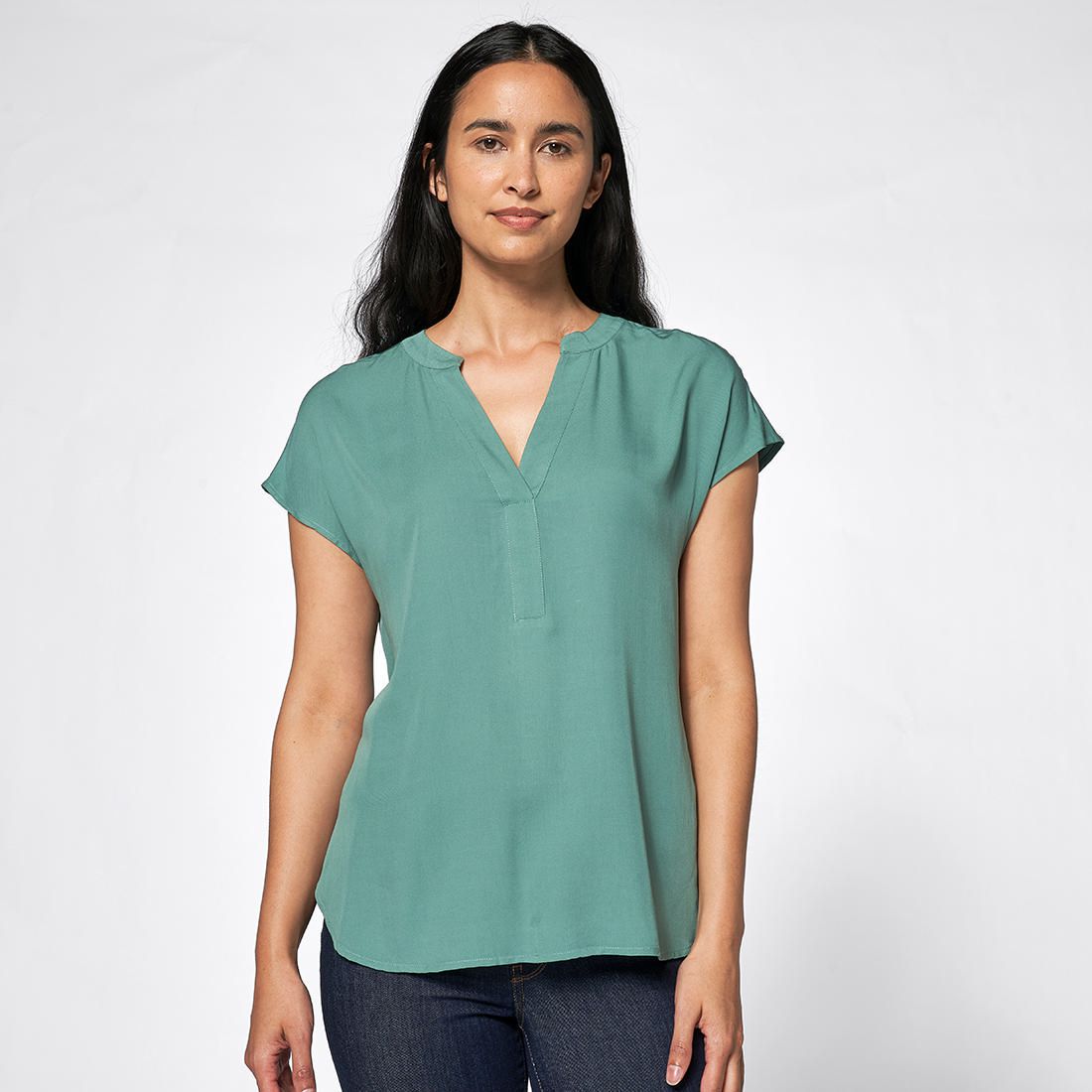 belle curve tops