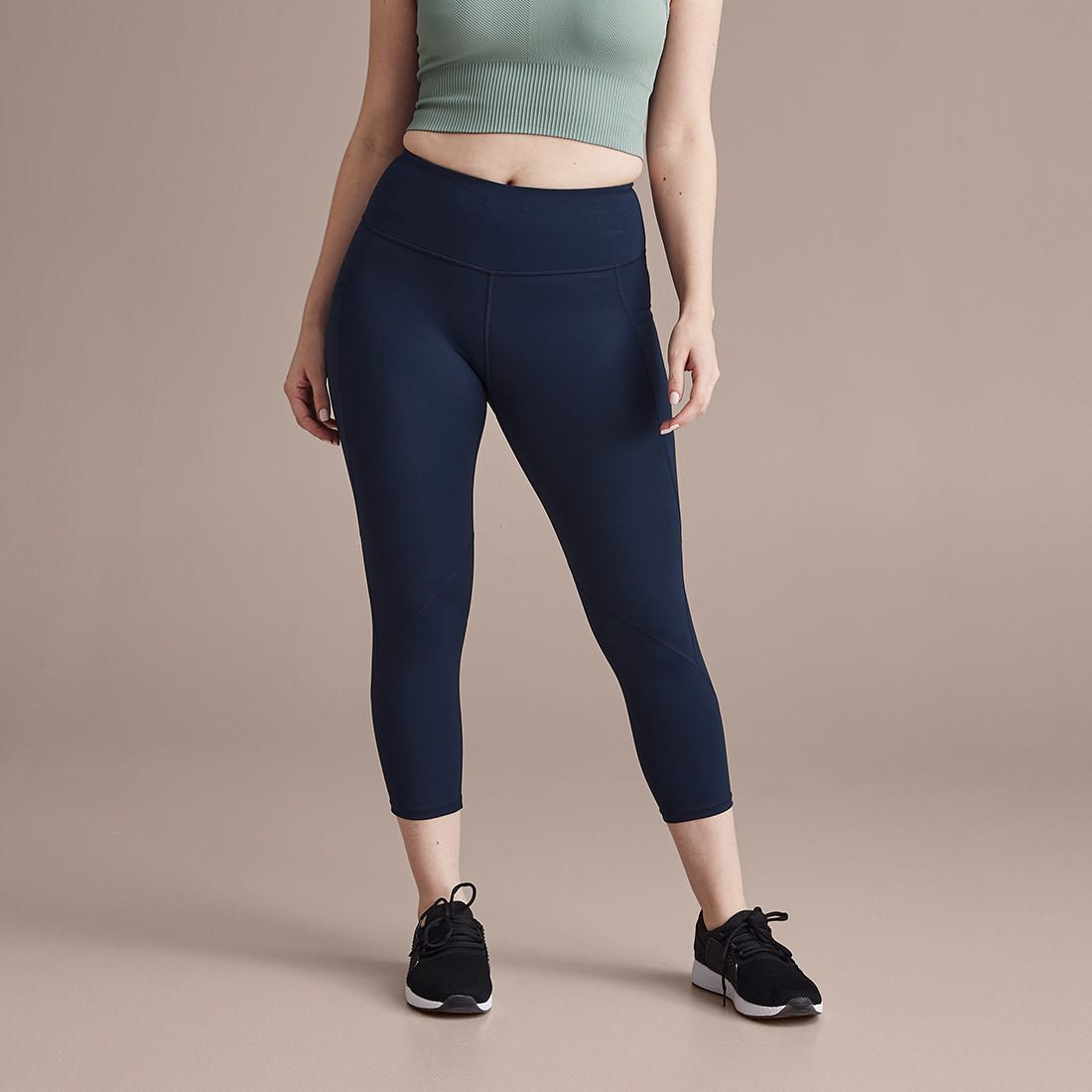 Active 3/4 Length Infinity Tights 