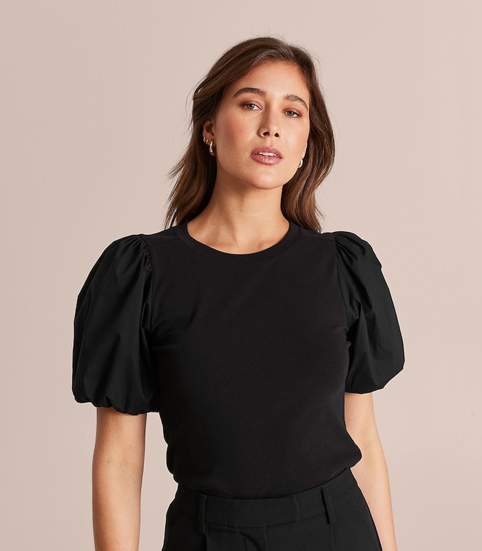 puffed sleeve t shirt