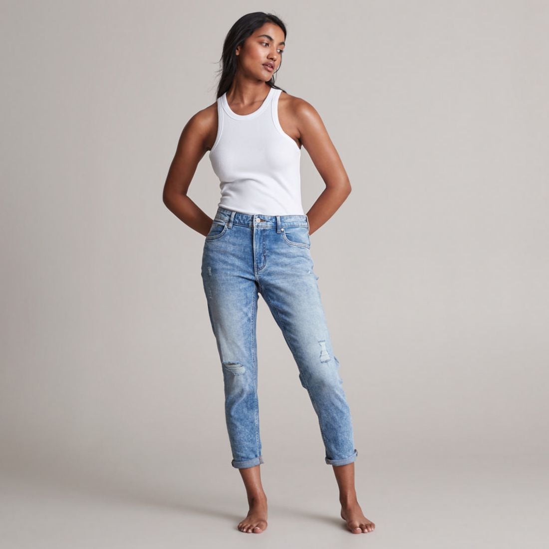 relaxed girlfriend jeans