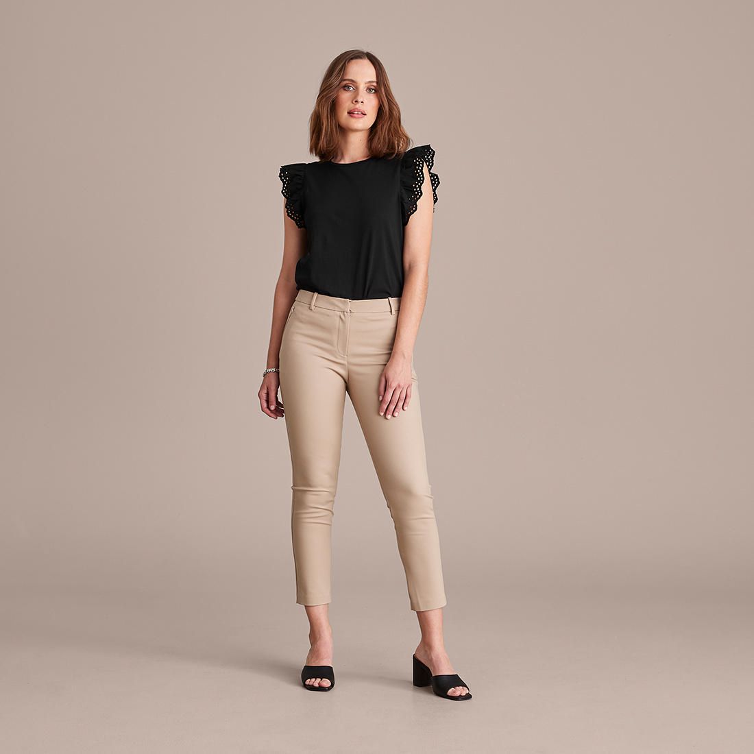 Preview Mia Zip Pocket Ankle Slim Pants 