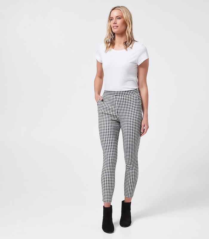 New Orleans Mall Black and white pants