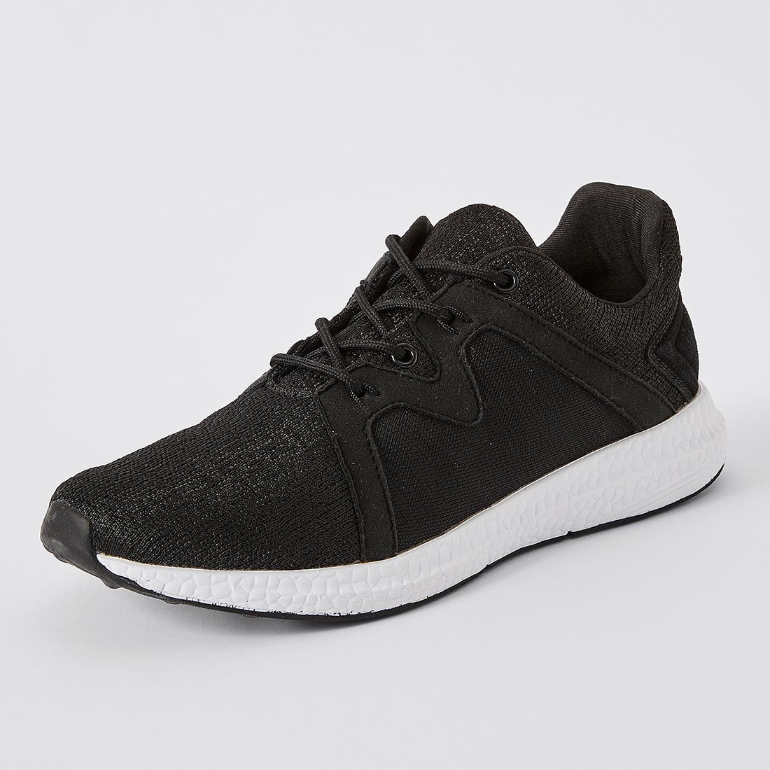 ava sneakers black