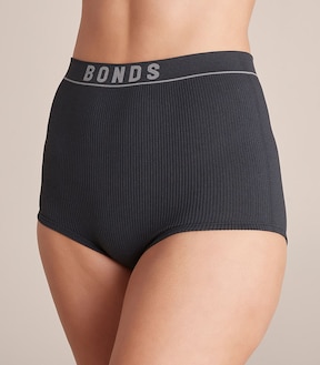 Bonds Retro Rib Shorties