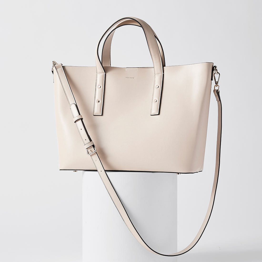 tote bag with laptop insert