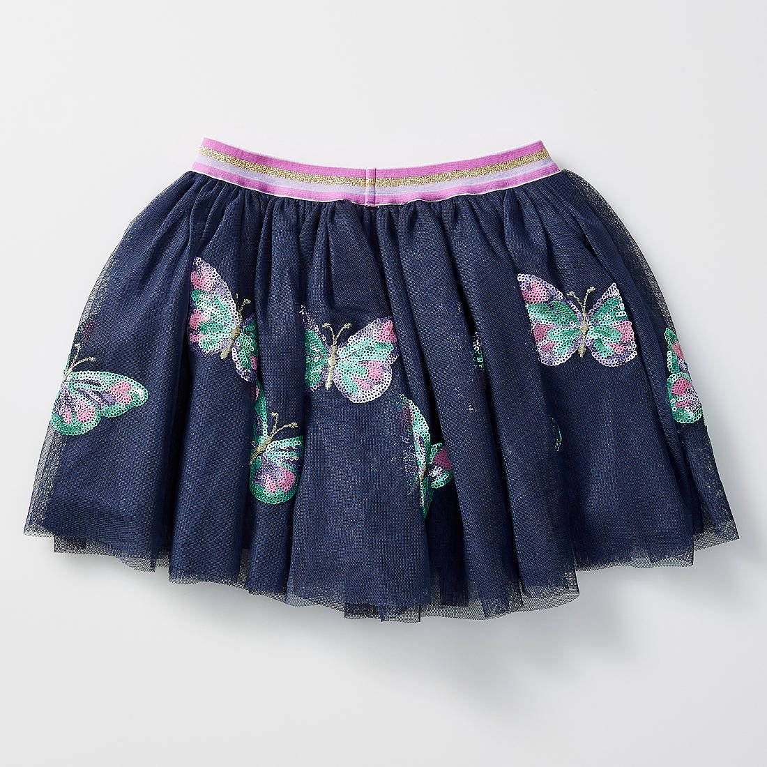 white co ord skirt