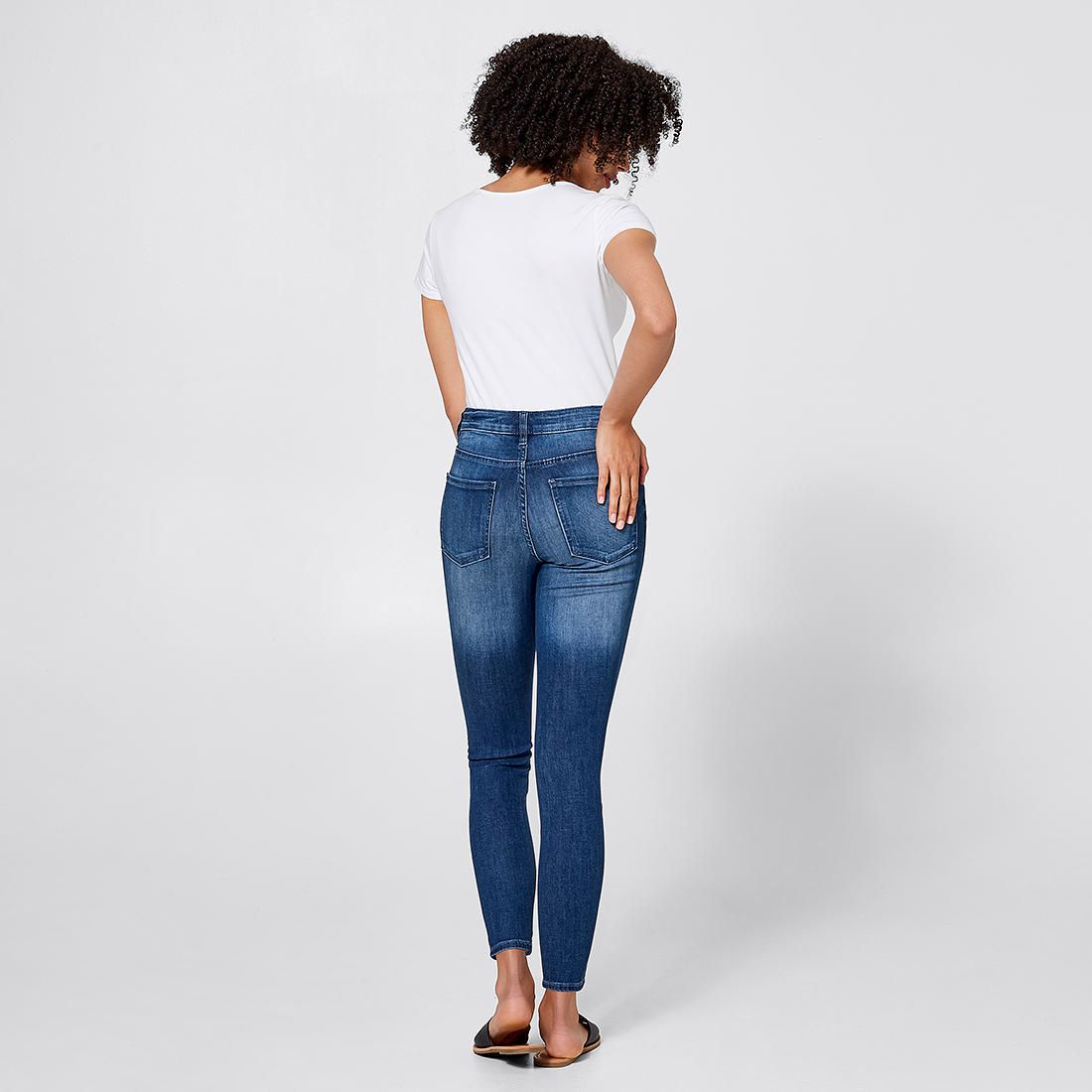mid rise ankle length jeans