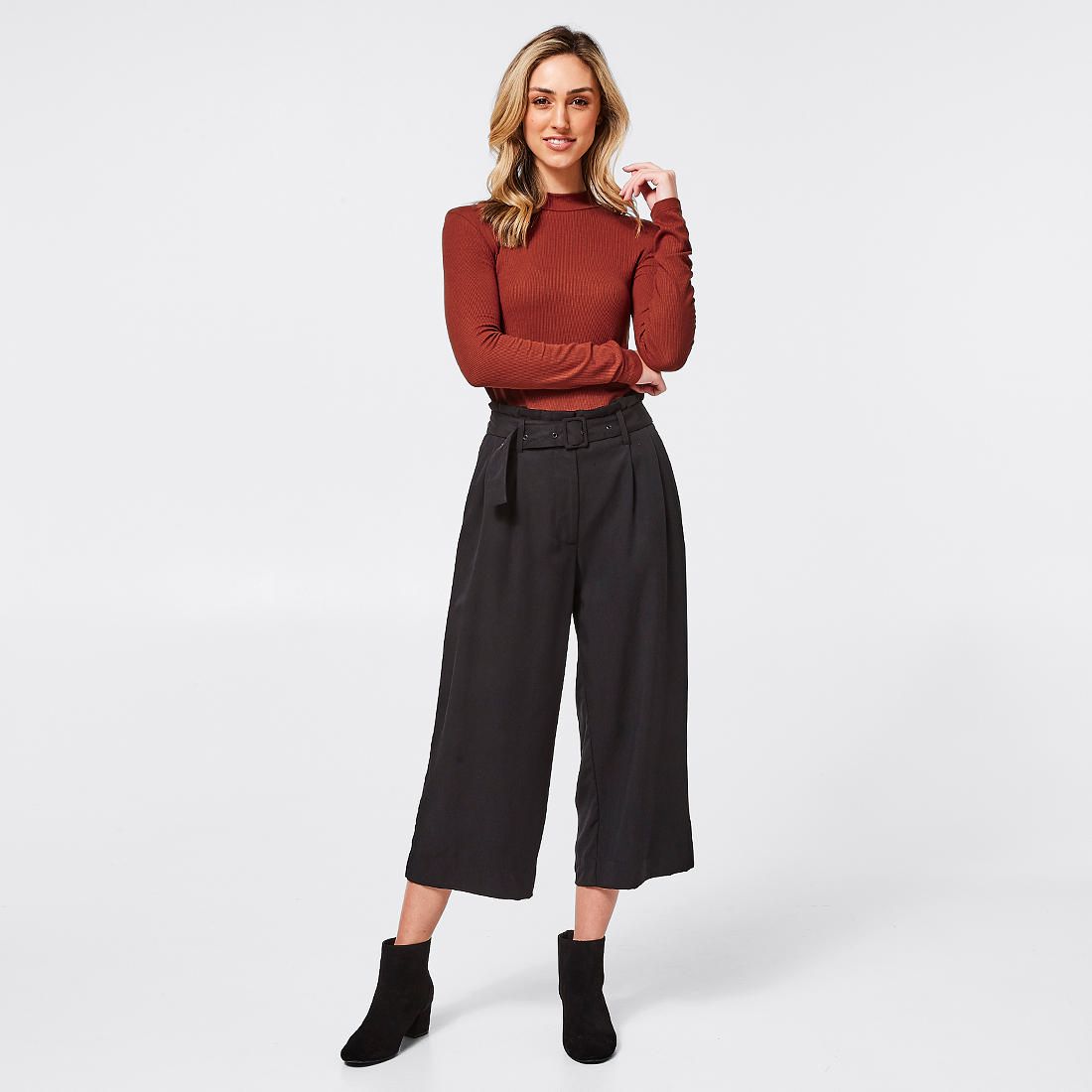 Paperbag Waist Cropped Pants - Black 