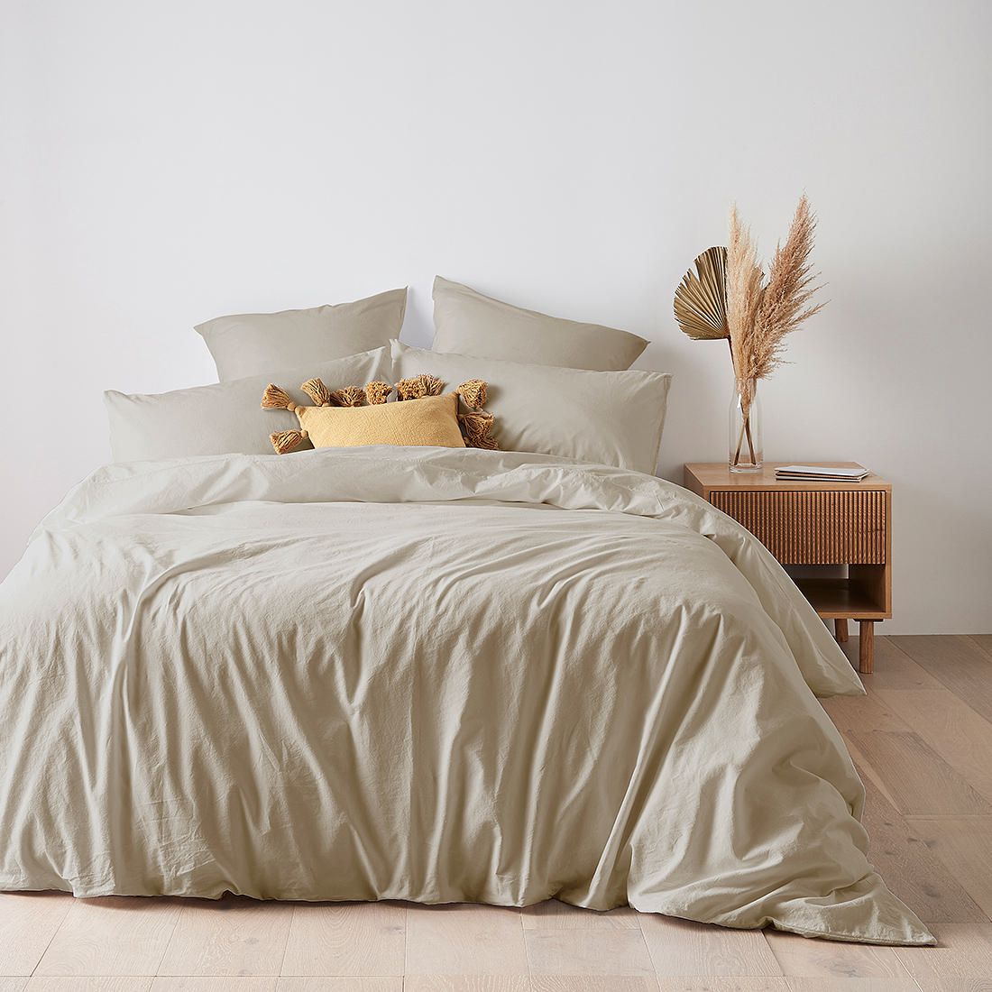 target queen quilt covers