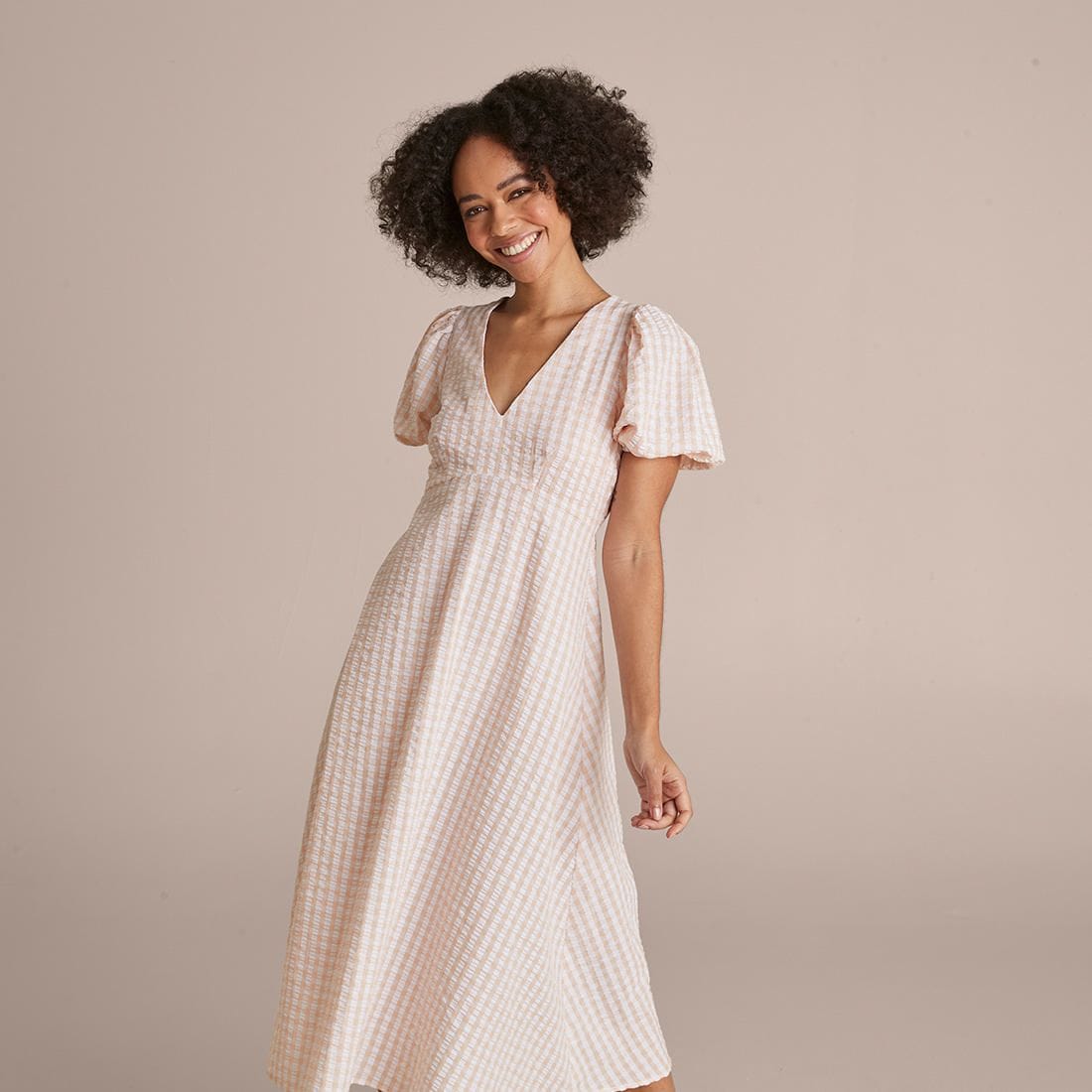 Puff Sleeve Gingham Midi Dress 