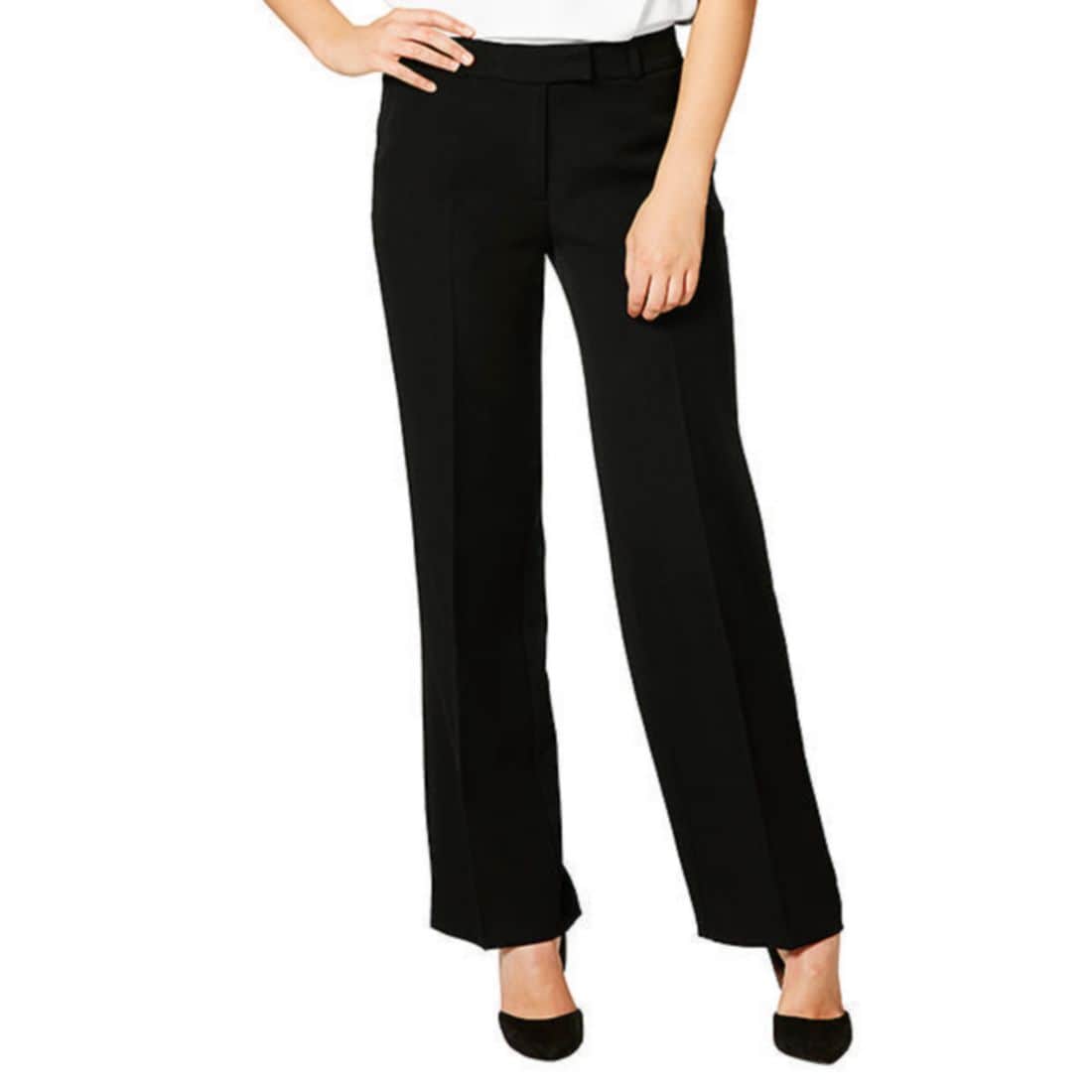 white shirt and black leggings