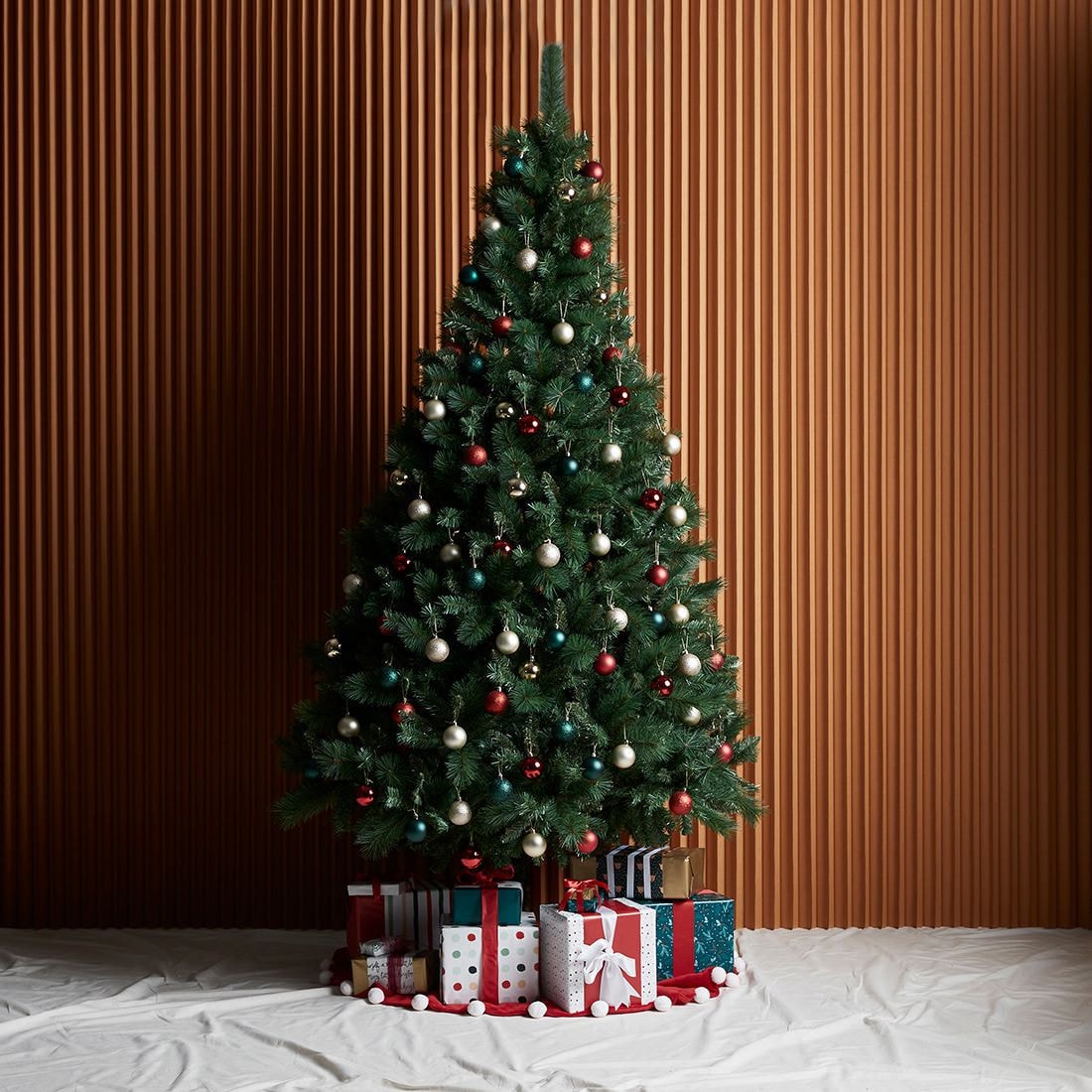 8 Ft Christmas Tree Best Decorations