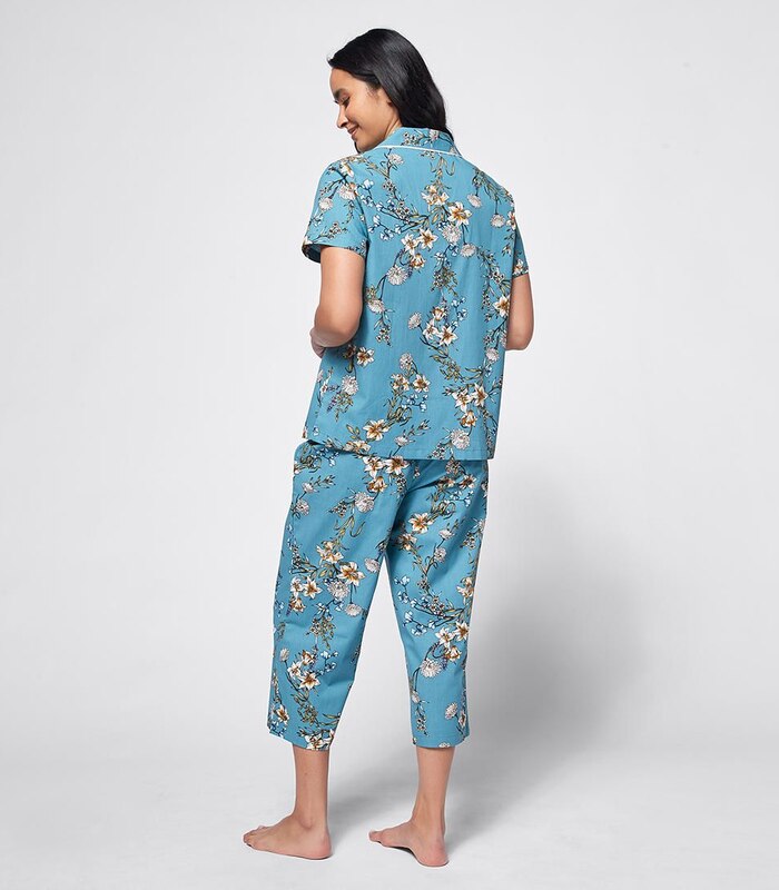 superstar toute noir femme