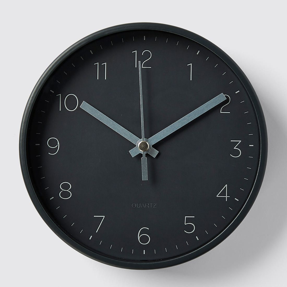 small quartz clocks