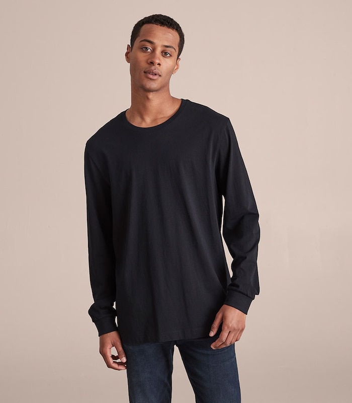 black shirt mens long sleeve