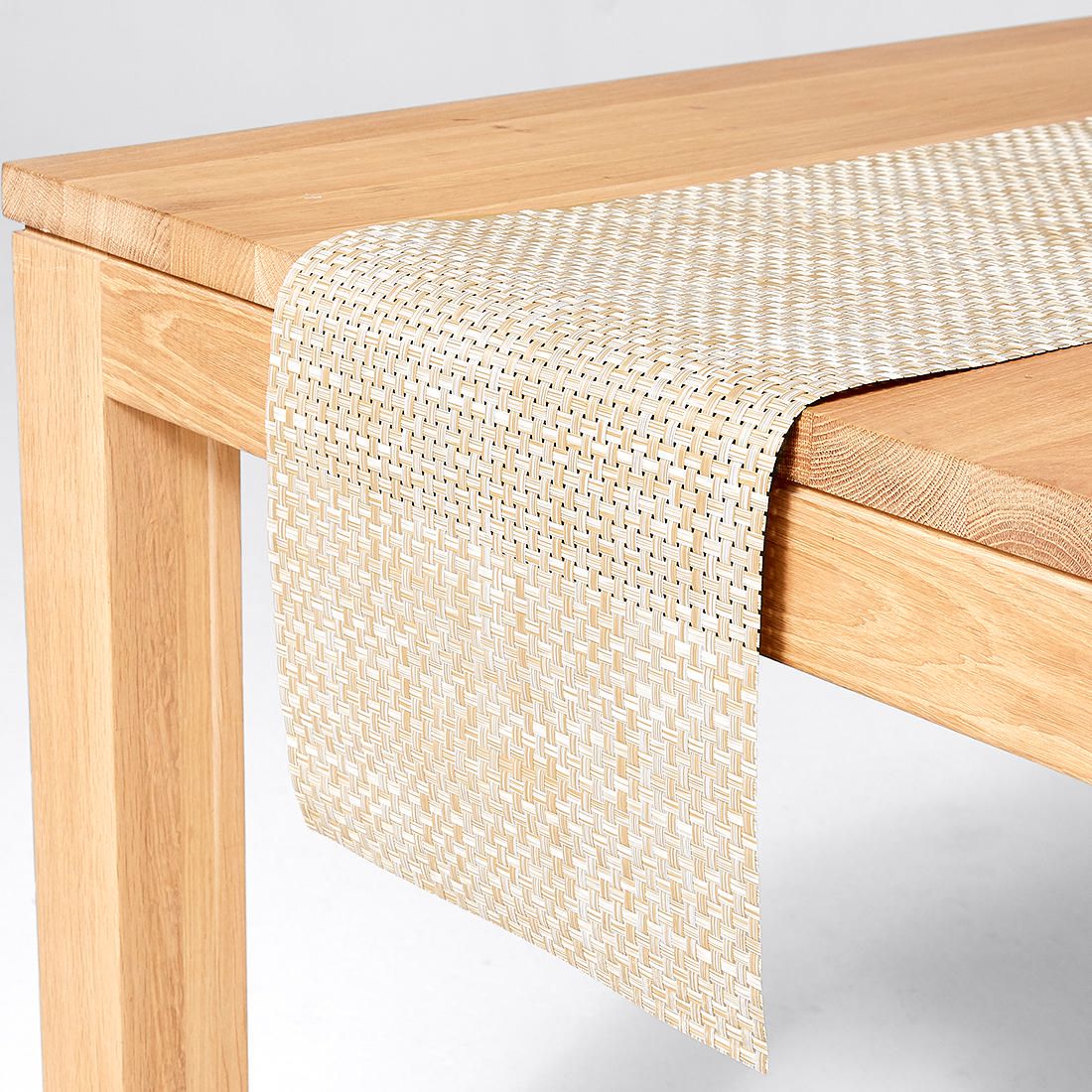 desk runner