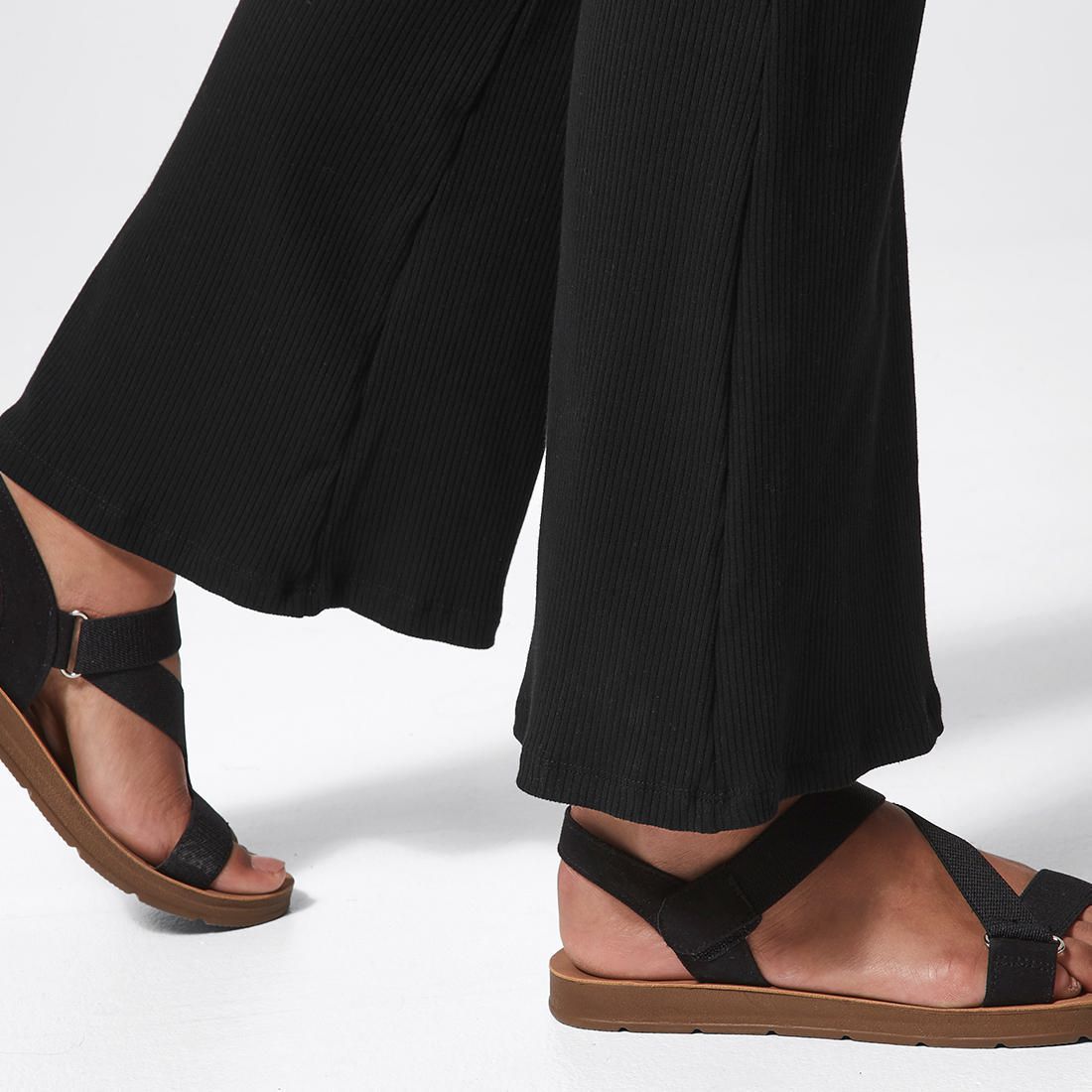 Lily loves rib flare pants Clearance