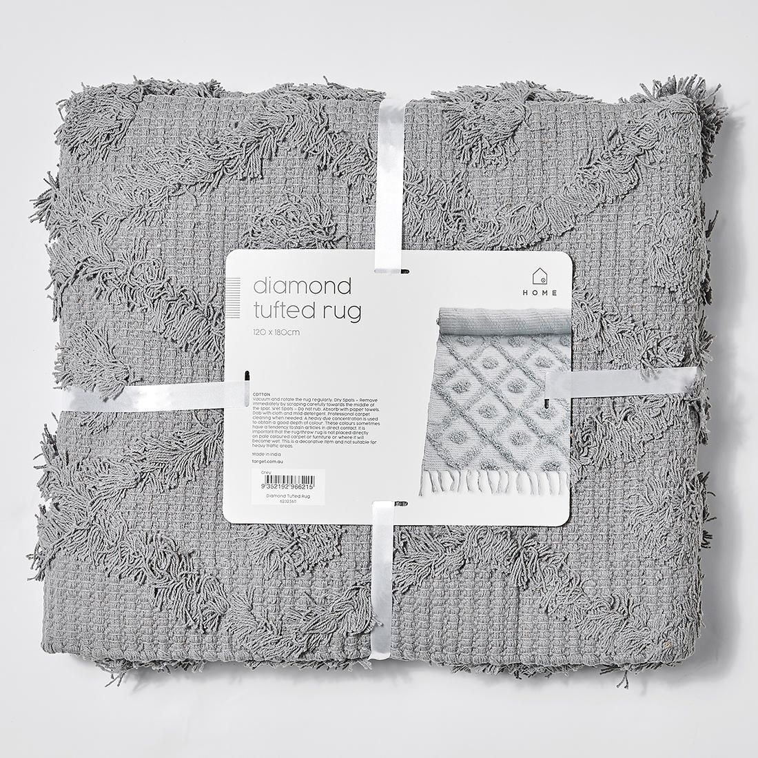 Diamond Tufted Rug