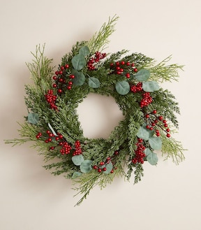 Traditional Faux Berry Christmas Wreath