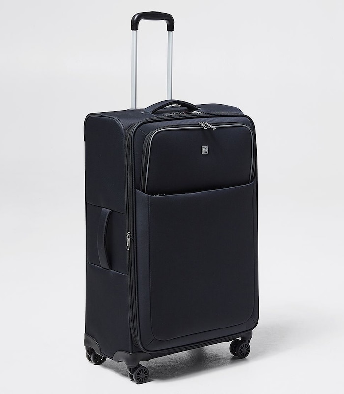 Protege Pilot Case 18 Softside Carryon Luggage, Black