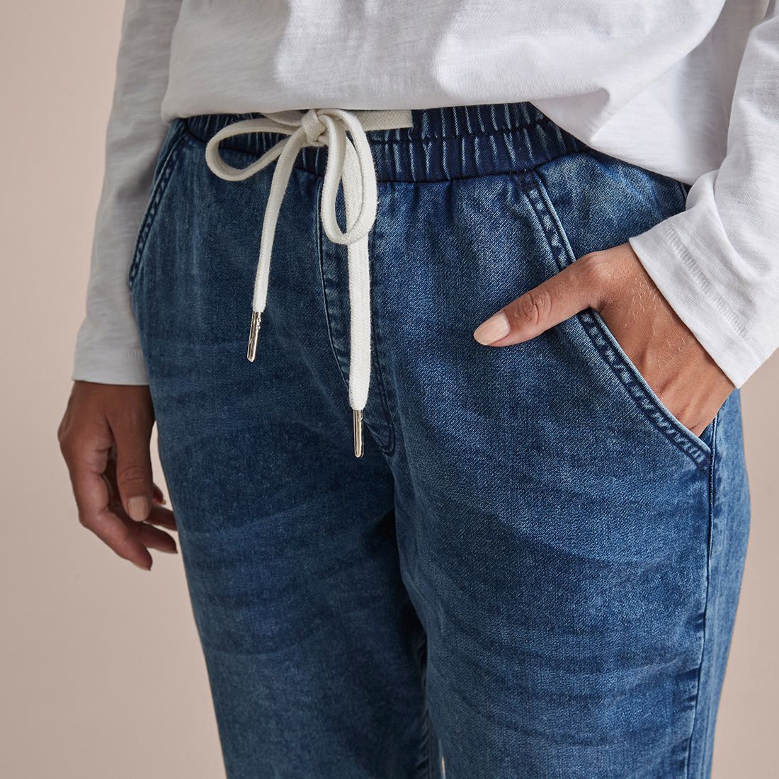 Womens denim jogger pants 2025