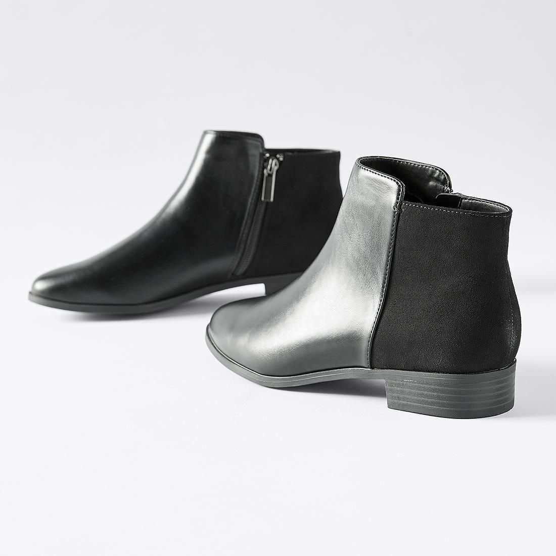 lily boots