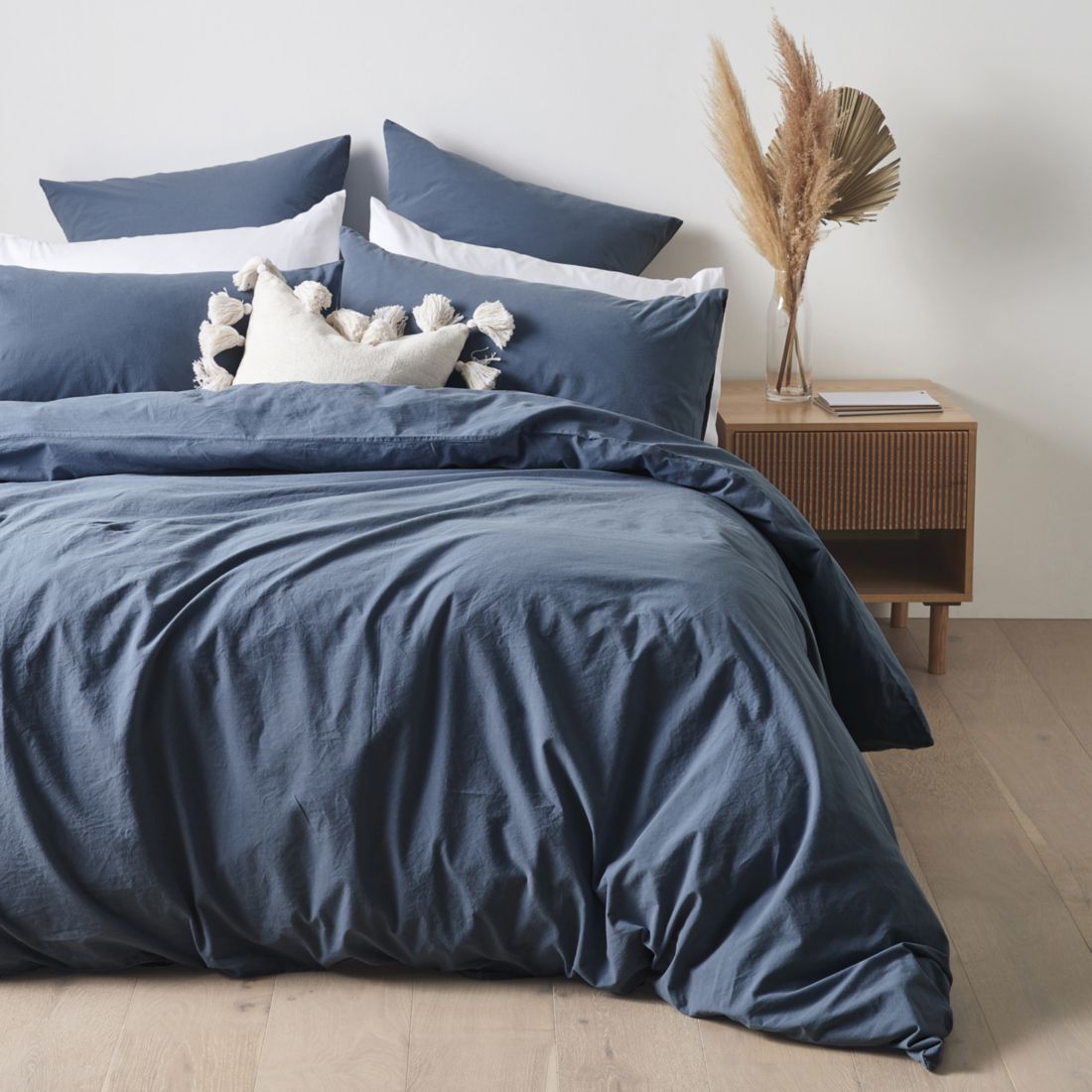 target queen quilt covers