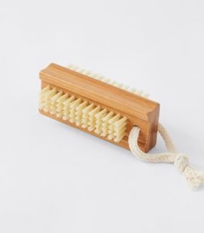 Bamboo Nail Brush