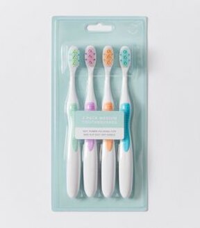 4 Pack Medium Adult Toothbrushes