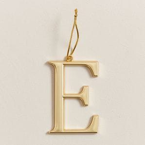 1 1/8 Zoll (ca. 28mm) Goldener Bestickter Buchstabe 'D' Aufnäher - Old English