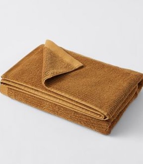 Classic Ribbed Bath Towel
