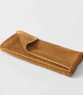 Classic Ribbed Hand Towel