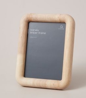 Harvey Timber Frame - 5" x 7"