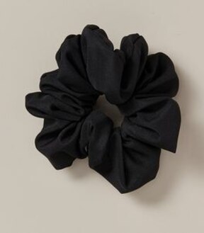 Super Stretchy Scrunchie