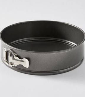 Round Spring Form Cake Tin