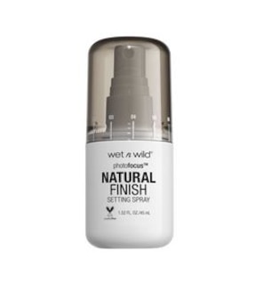 Wet<i> N</i> Wild PhotoFocus Natural Finish Set Spray - Seal The Deal