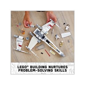 Lego 75301 Luke Luke's X Wing Lego 2021 Star Wars™ Display