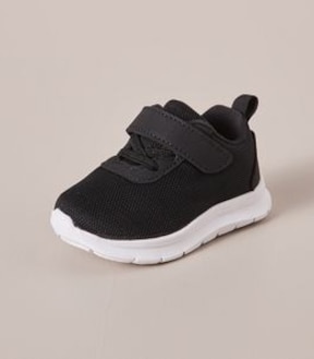 B FW BLACK/WHITE PLAIN SNEAKER  SIZE 3-7