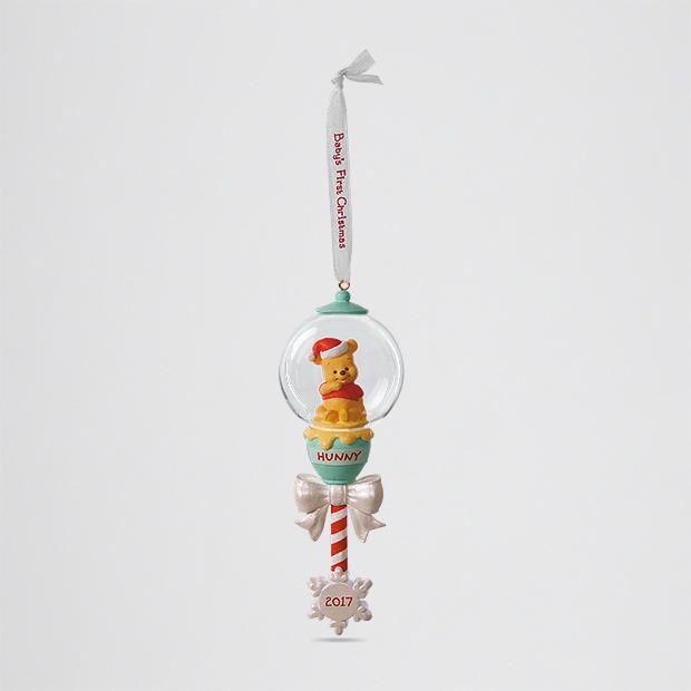 Hallmark Keepsakes Disney Winnie the Pooh 'Baby's First Christmas' Rattle Ornament Hallmark Keepsakes Disney Winnie the Pooh 'Baby's First Christmas' Rattle Ornament