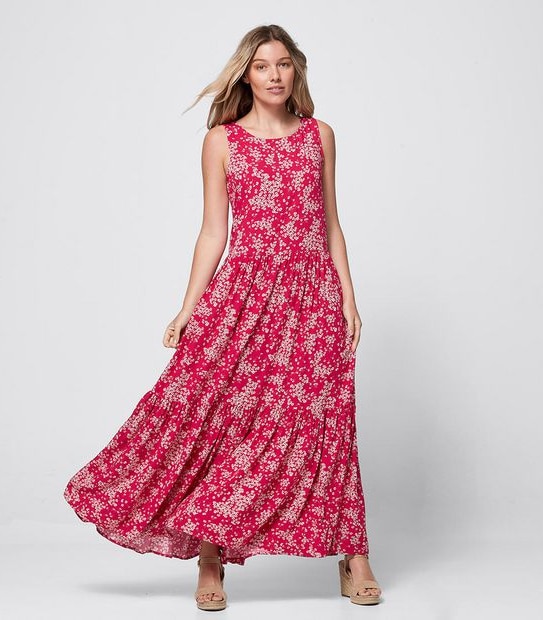 Scoop Neck Tiered Maxi Dress