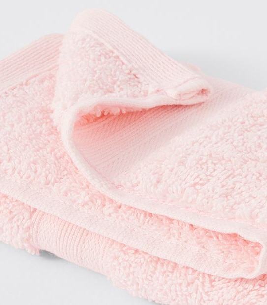 Grandeur Face Washer - Pale Pink