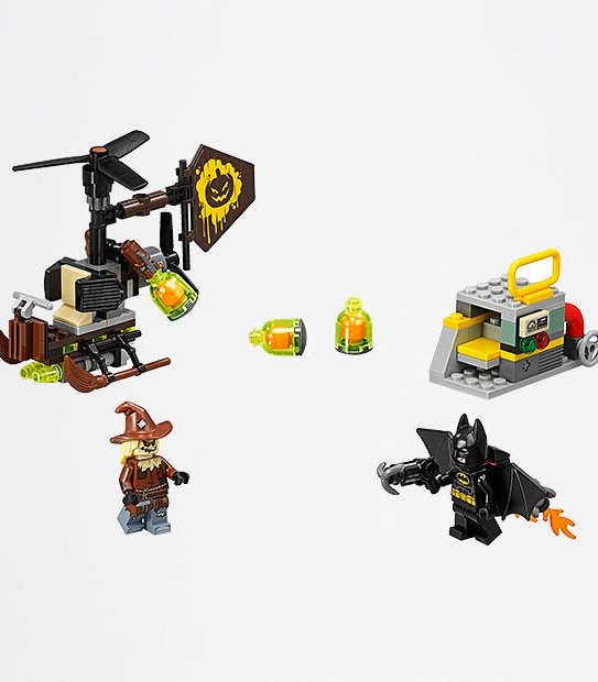 The LEGO&reg; Batman Movie Scarecrow&trade; Fearful Face-Off 70913