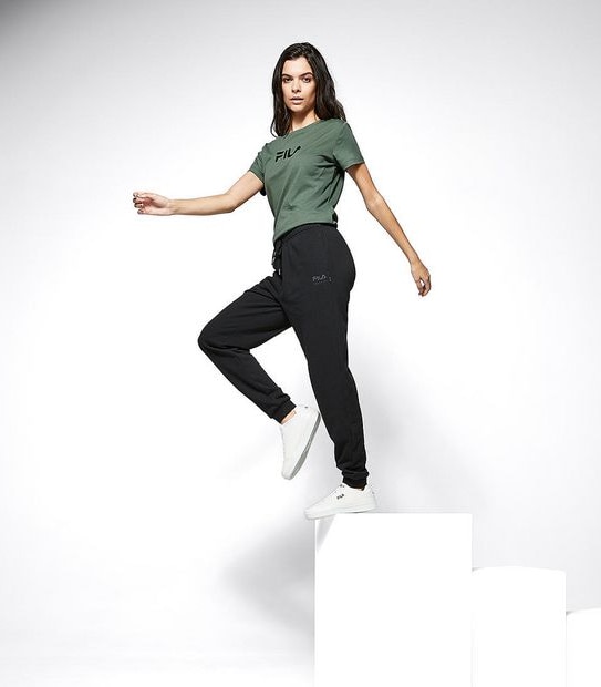 Fila Essential Logo Trackpants