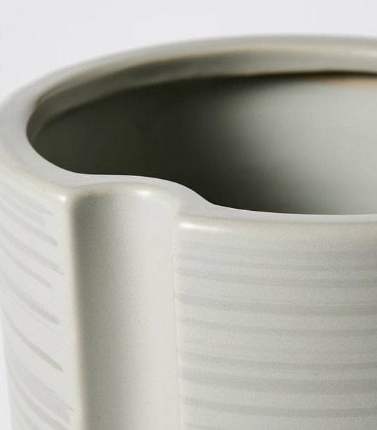 Logan Small Planter Pot