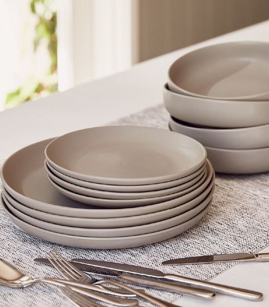 Hattan 16 Piece Stainless Steel Cutlery Set