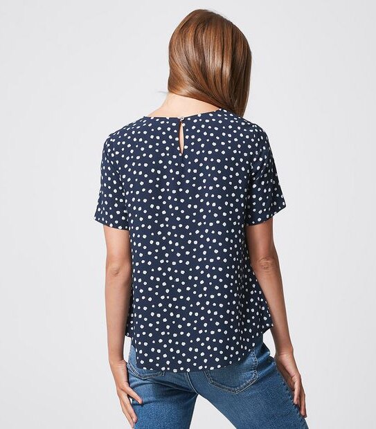 Mary Curved Hem Top