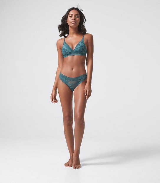 Lily Loves Moulded Lace Bralette; Style: X50061