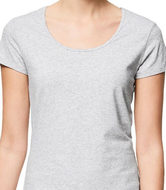 Basic T-Shirt 4 of 4