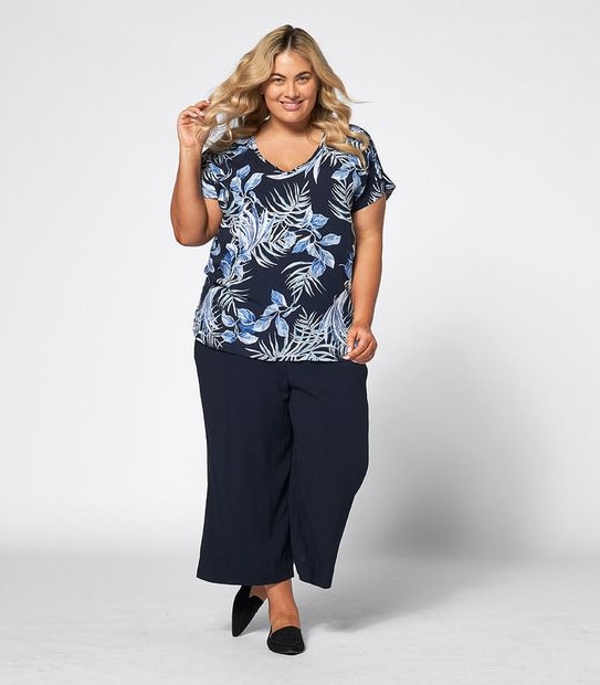 Belle Curve Printed Mary Top